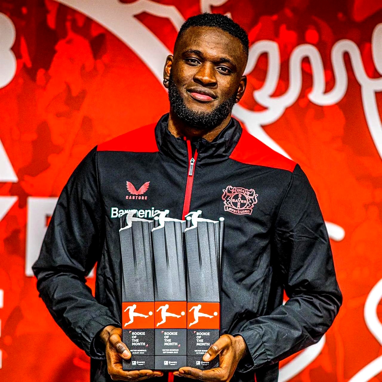 费耶诺德窗口期止住颓势，志在欧联名次提升，赛场秩序良好，年轻球员得到机会的简单介绍壹号娱乐平台