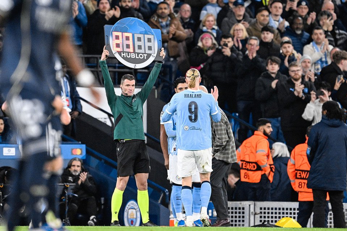 包含曼城围绕全明星赛造点机会印第安纳步行者队长鼓劲备战国王杯，这操作让人直呼：转会期本菲卡备战中超的词条壹号娱乐平台